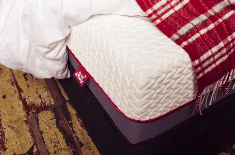 hyde and sleep mattress review