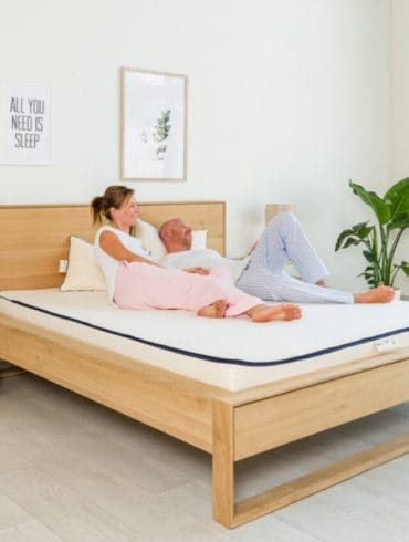 una mattress essential review